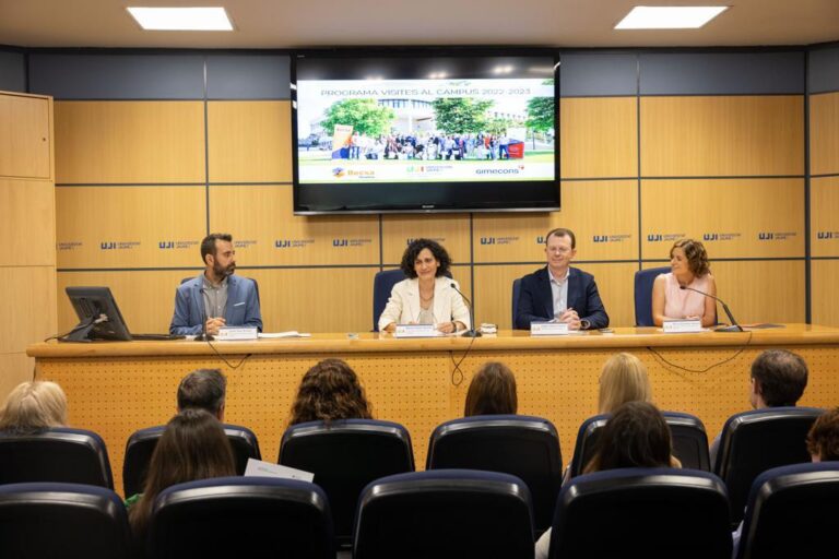 El programa de la UJI con el que colabora Gimecons duplica el número de visitas de estudiantes
