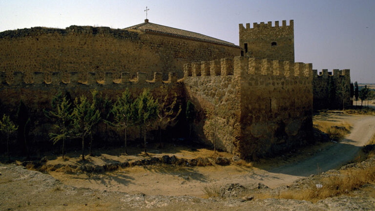 Genera Facility rehabilitará el entorno del Castillo de Peñarroya, en Ciudad Real