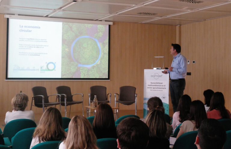 La Cátedra Facsa-Fovasa de la UPV analiza las claves de la sostenibilidad medioambiental en el sector agroalimentario