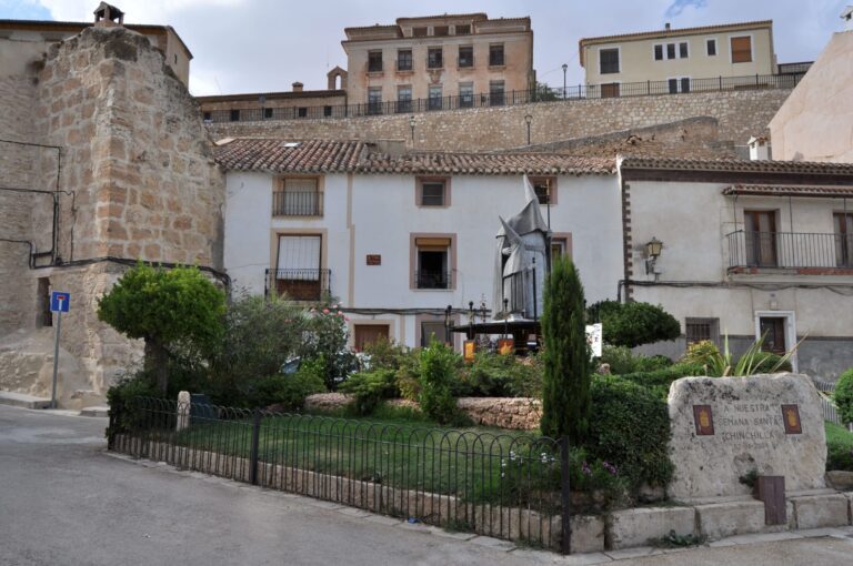 Fobesa aplicará maquinaria de última tecnología para optimizar el nuevo servicio de recogida y la limpieza viaria de Chinchilla de Montearagón (Albacete)