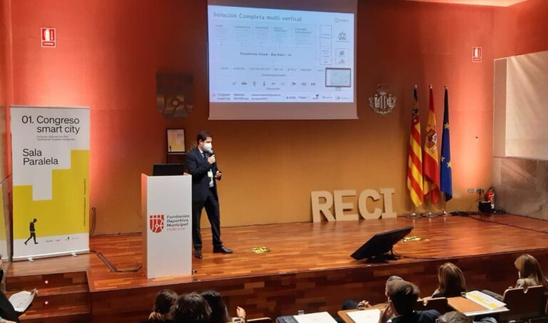 IoTsens participa en el primer foro de reflexión e intercambio de buenas prácticas sobre el futuro de las Smart City