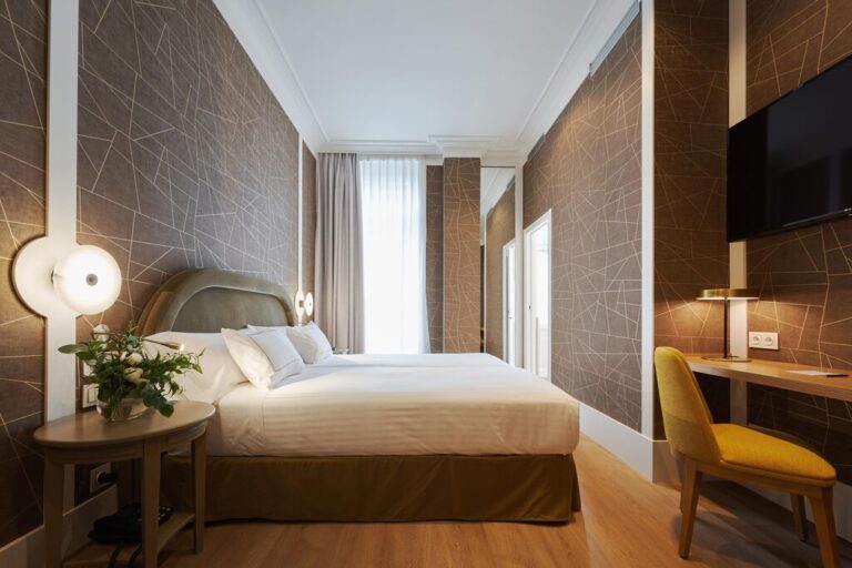Intelier y Cáritas impulsan 'La Habitación Solidaria' en los hoteles de la cadena para ayudar a las personas más vulnerables
