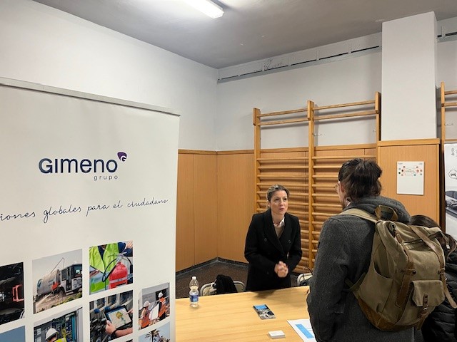 Grupo Gimeno y Facsa impulsan la formación práctica de futuros/as profesionales en la 3ª Fira Conecta del IES Politécnico de Castellón
