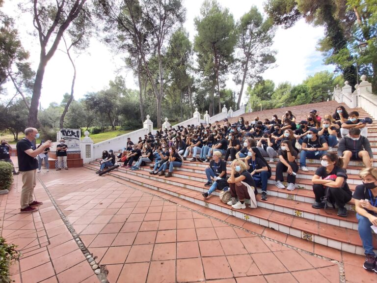 Más de 80 estudiantes y 21 profesores europeos visitan Castellón para conocer el patrimonio hidráulico de Castellón