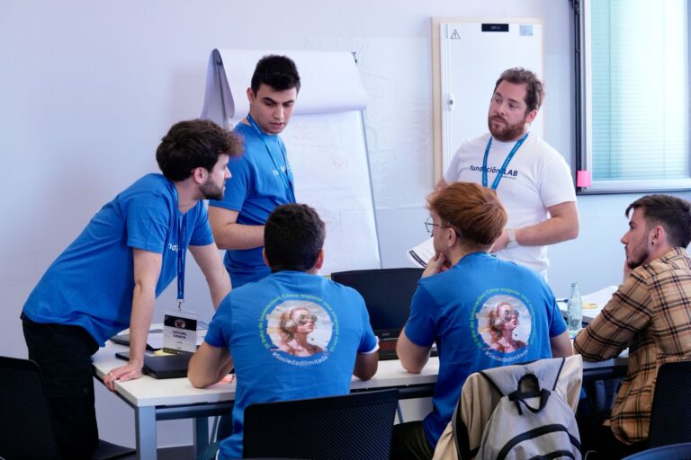 Grupo Gimeno apuesta por el uso de la Inteligencia Artificial en las empresas a través de un reto organizado por la Fundación LAB
