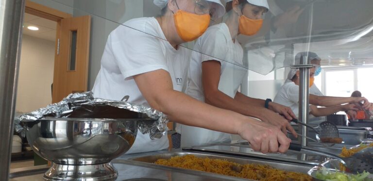 Intur Restauración Colectiva garantiza la vuelta al comedor escolar segura con su plan de prevención “Alimentando tu tranquilidad”