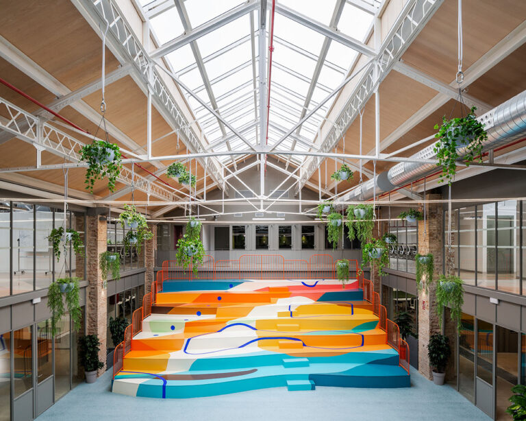 Gimecons concluye las obras de La Centrifugadora, el innovador espacio de coworking promovido por White Investing en el Grao de València y actual sede de JEFF