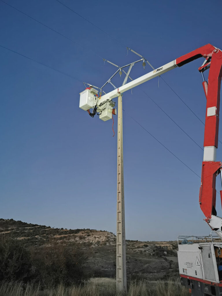 Obremo realiza la renovación completa de la Línea Aérea de Media Tensión en dos municipios burgaleses