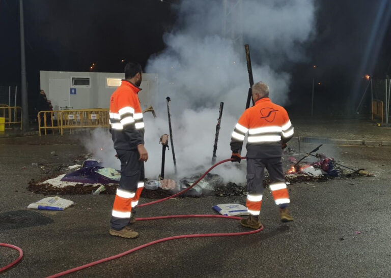 Fovasa Medioambiente recoge más de 300.000 kg de ceniza durante la Nit de la Cremà en la ciudad de València