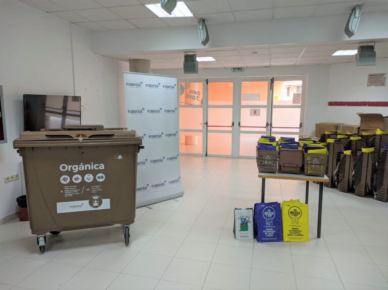 Onil da la bienvenida al contenedor marrón gracias a la ampliación del contrato con FOBESA