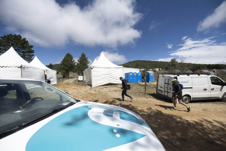 Facsa instala duchas en la última edición de Penyagolosa Trails con un impacto cero sobre el medioambiente