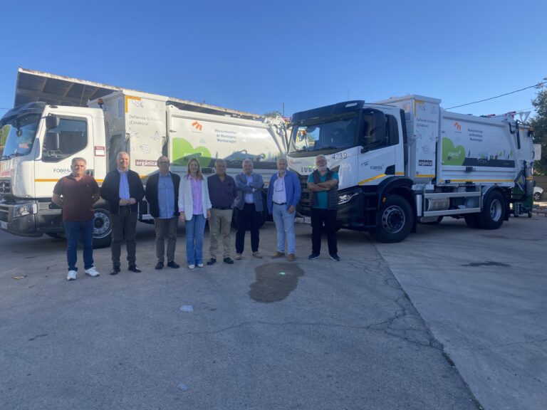 La Mancomunidad de Montearagón y Fobesa dan un paso más en la mejora del servicio de recogida de residuos urbanos con la incorporación de dos camiones bicompartimentados