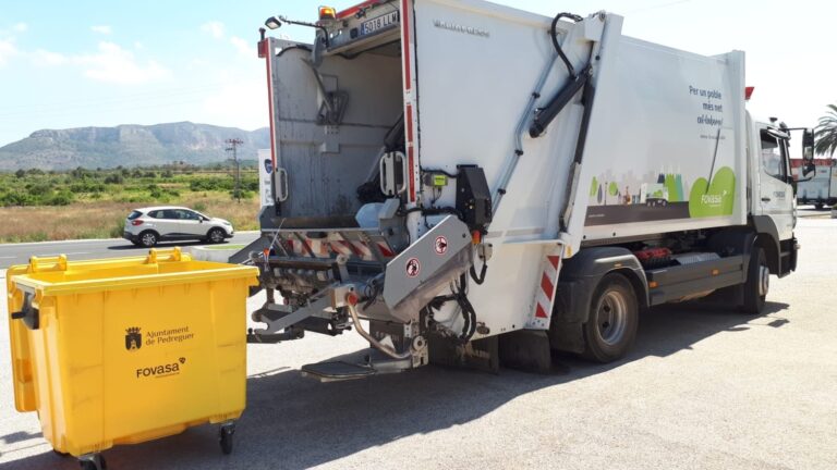 Pedreguer duplica de la mano de FOVASA el reciclaje de envases, papel y cartón en tan solo seis meses