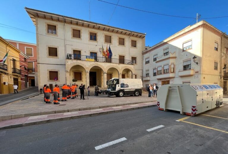 Fobesa optimiza el servicio de limpieza y de recogida de residuos sólidos urbanos en Sax