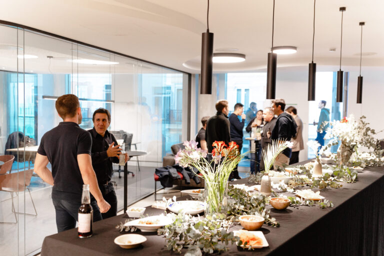 Startup Valencia y Nomadom Cospaces se unen en un evento para fomentar la conexión del talento