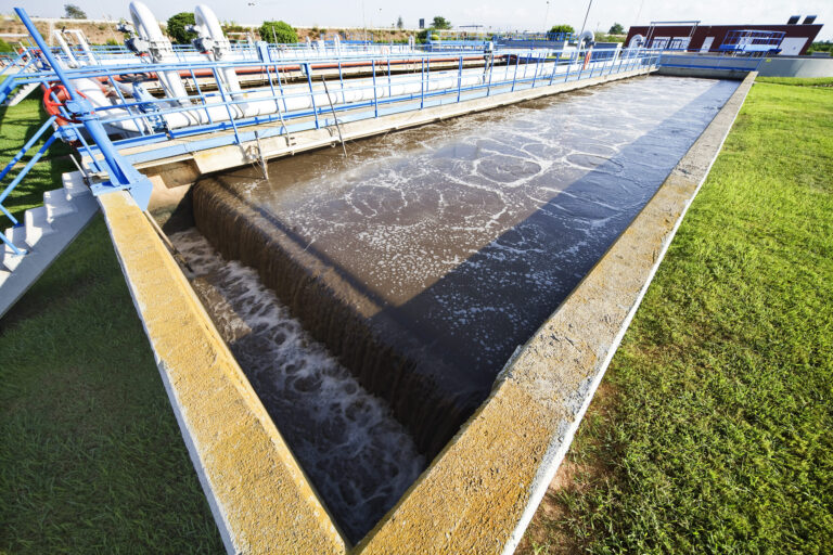 FACSA desarrollará un innovador sistema para depurar las aguas residuales de la industria petroquímica