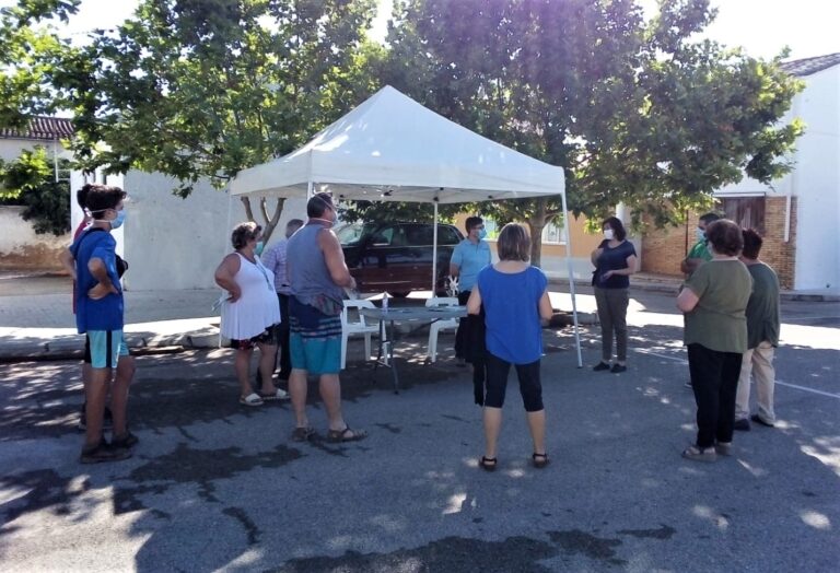 FOVASA y el Ayuntamiento de Requena inician una campaña informativa acerca del servicio de recogida de voluminosos y podas en aldeas