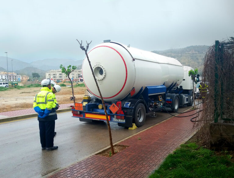 Obremo desmantela dos depósitos de gas licuado del petróleo en Murcia