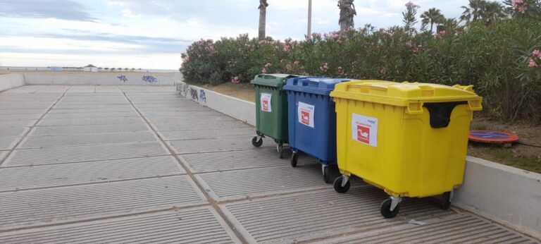 Fovasa Medioambiente participa en una jornada de limpieza de playas y fondos marinos