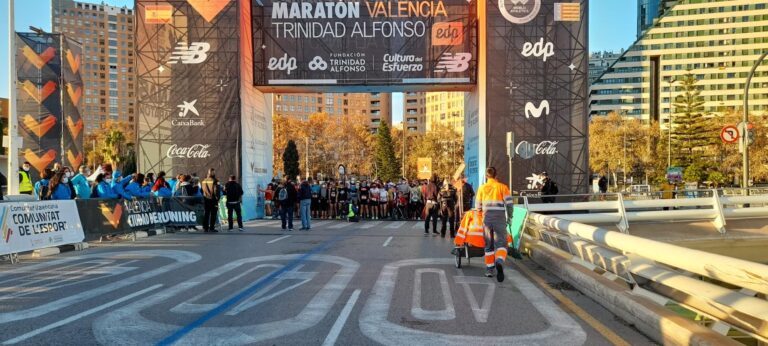 Maratón València confía a FOVASA las necesidades de limpieza y recogida de residuos de la carrera