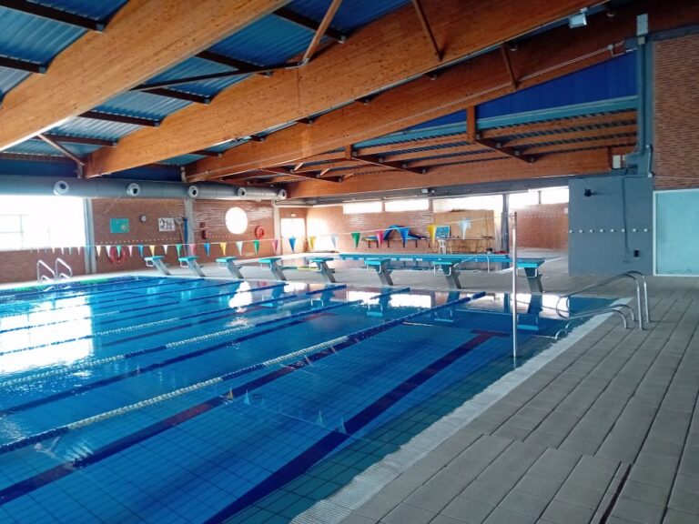 El Ayuntamiento de Benicarló adjudica a la UTE Gimecons-G4 el proyecto y las obras de mejora de la piscina municipal