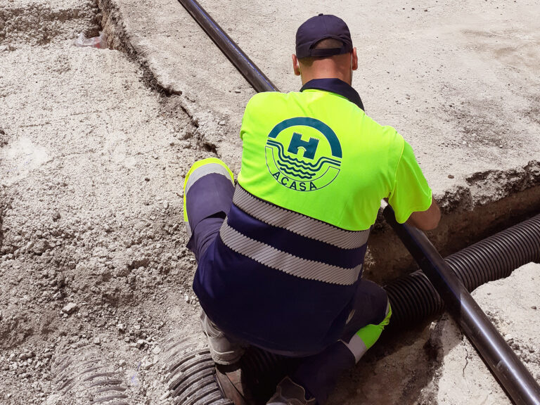 ACASA renueva la red de agua potable del Puerto de Alcúdia