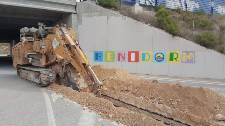 Obremo continúa mejorando el suministro eléctrico en Benidorm