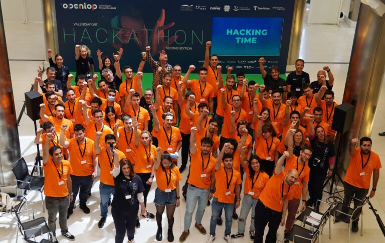 Grupo Gimeno impulsa la innovación y el crecimiento sostenible en el Puerto de Valencia con su apoyo al II Valenciaport Hackathon