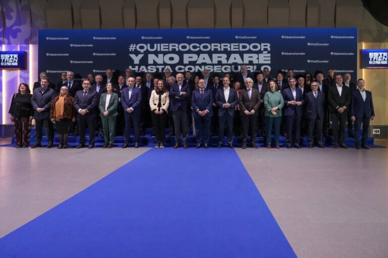 Nealis presente en el último gran acto de #QuieroCorredor